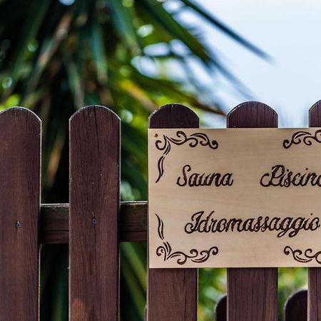 Casa Vacanza Spirito Libero Pianello  Exterior foto